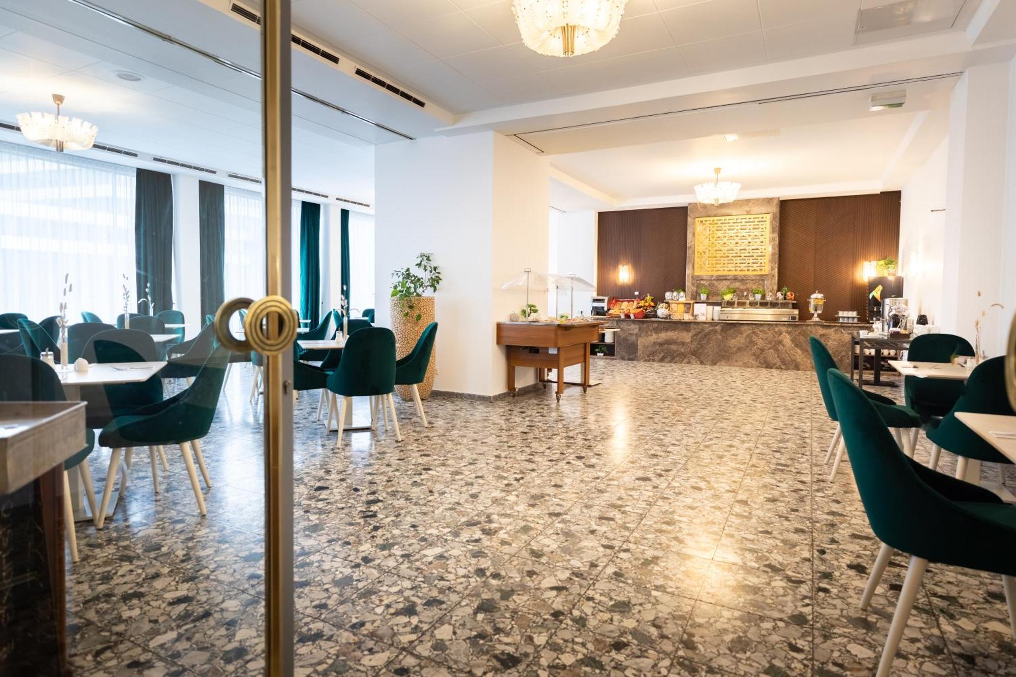 Select Hotel Prinz Eugen Wien Εξωτερικό φωτογραφία