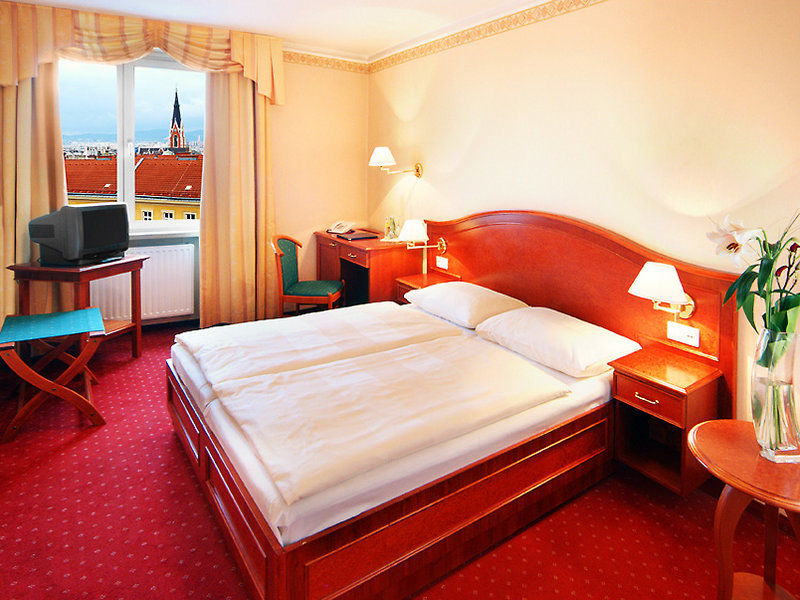 Select Hotel Prinz Eugen Wien Εξωτερικό φωτογραφία