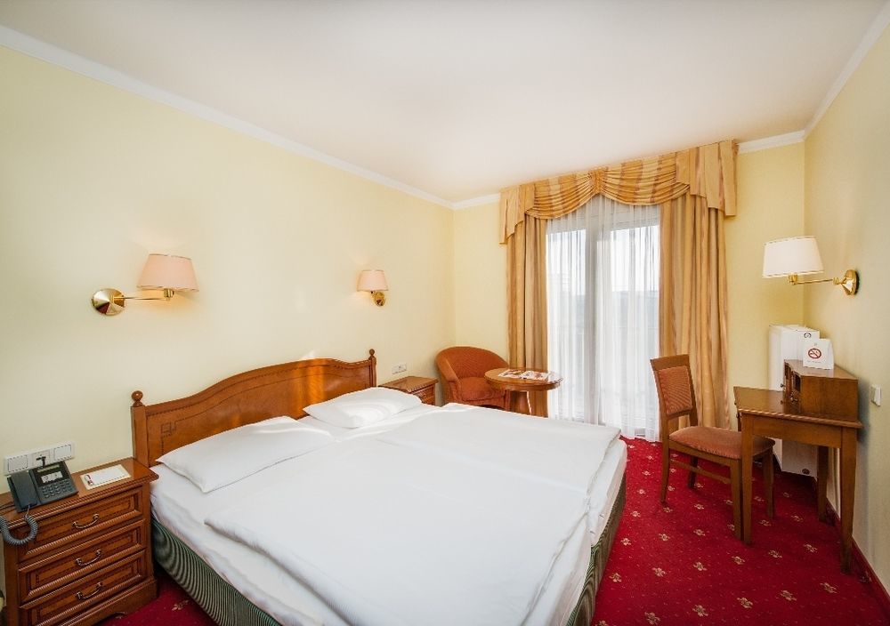 Select Hotel Prinz Eugen Wien Εξωτερικό φωτογραφία